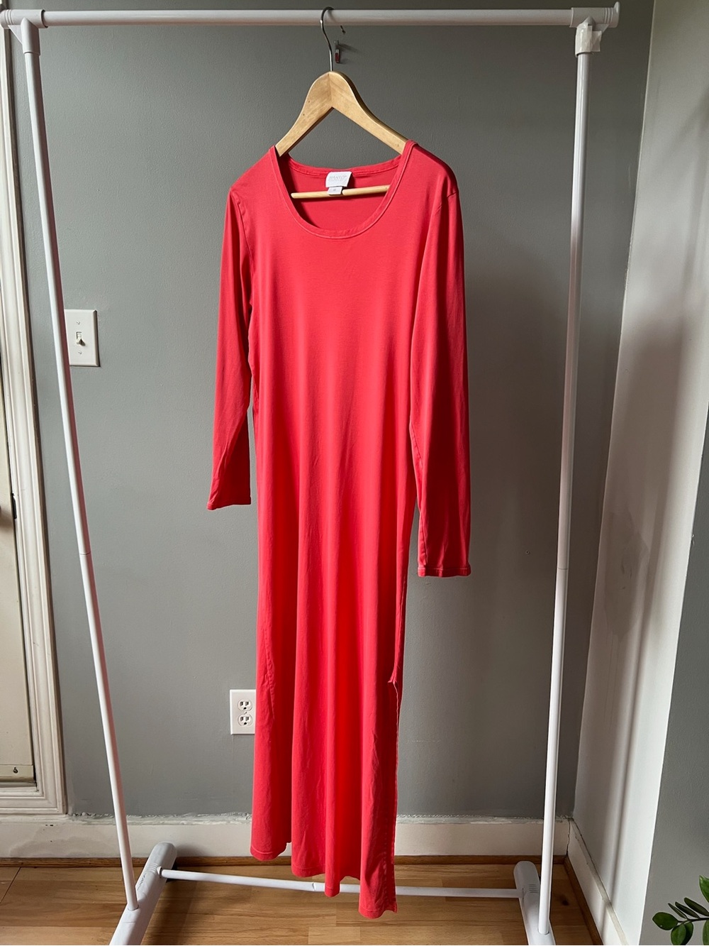 Hanro of Switzerland maxi lounge dress in Watermelon / Coral